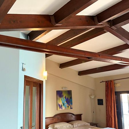B&B Capomulini Buitenkant foto