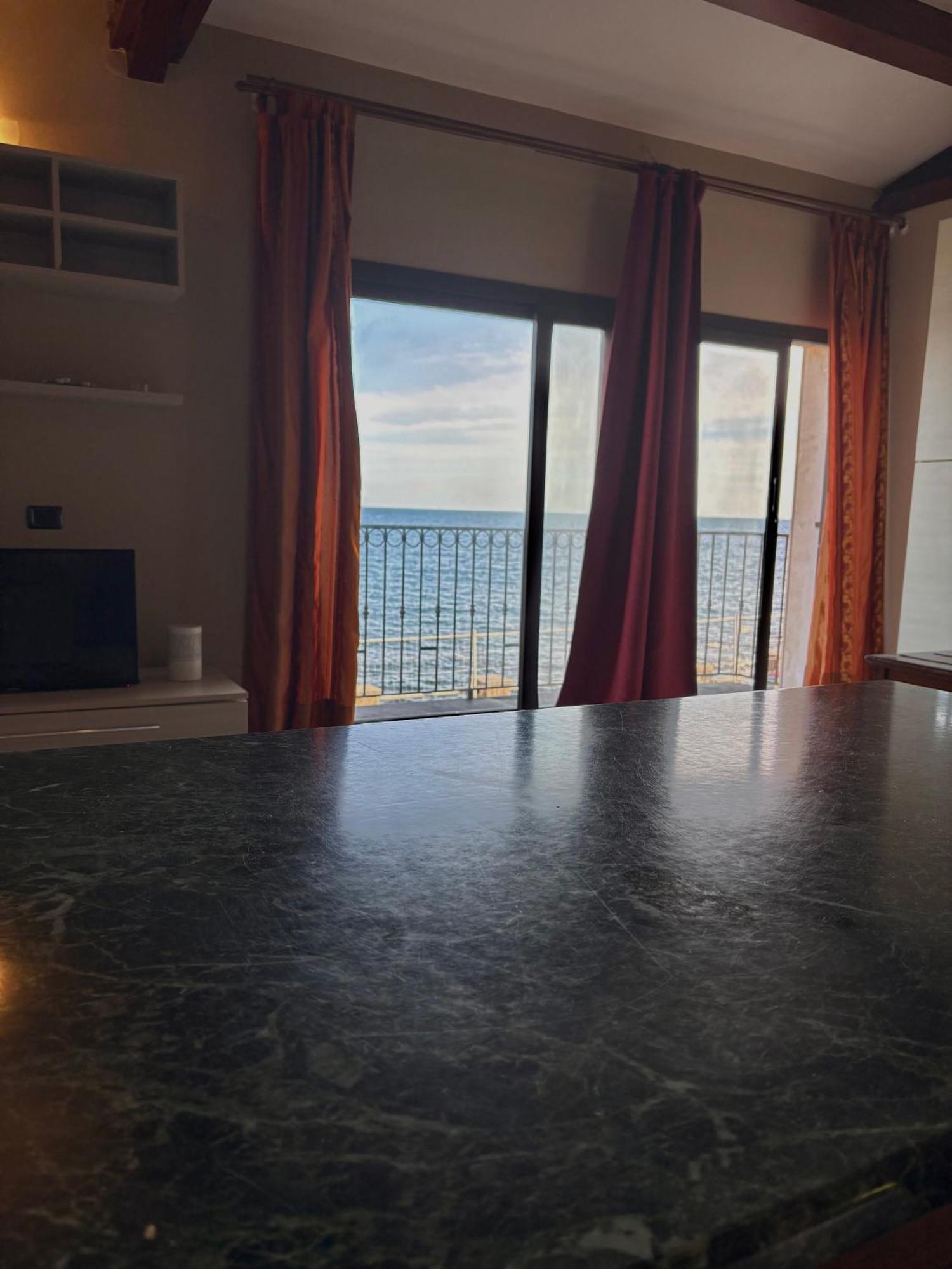 B&B Capomulini Buitenkant foto